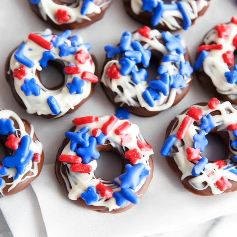 Fourth of July Chocolate Pretzels