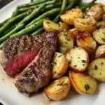 Garlic Herb Steak with Crispy Potatoes & Green Beans
