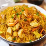 Singapore Noodles (Singapore Mei Fun)